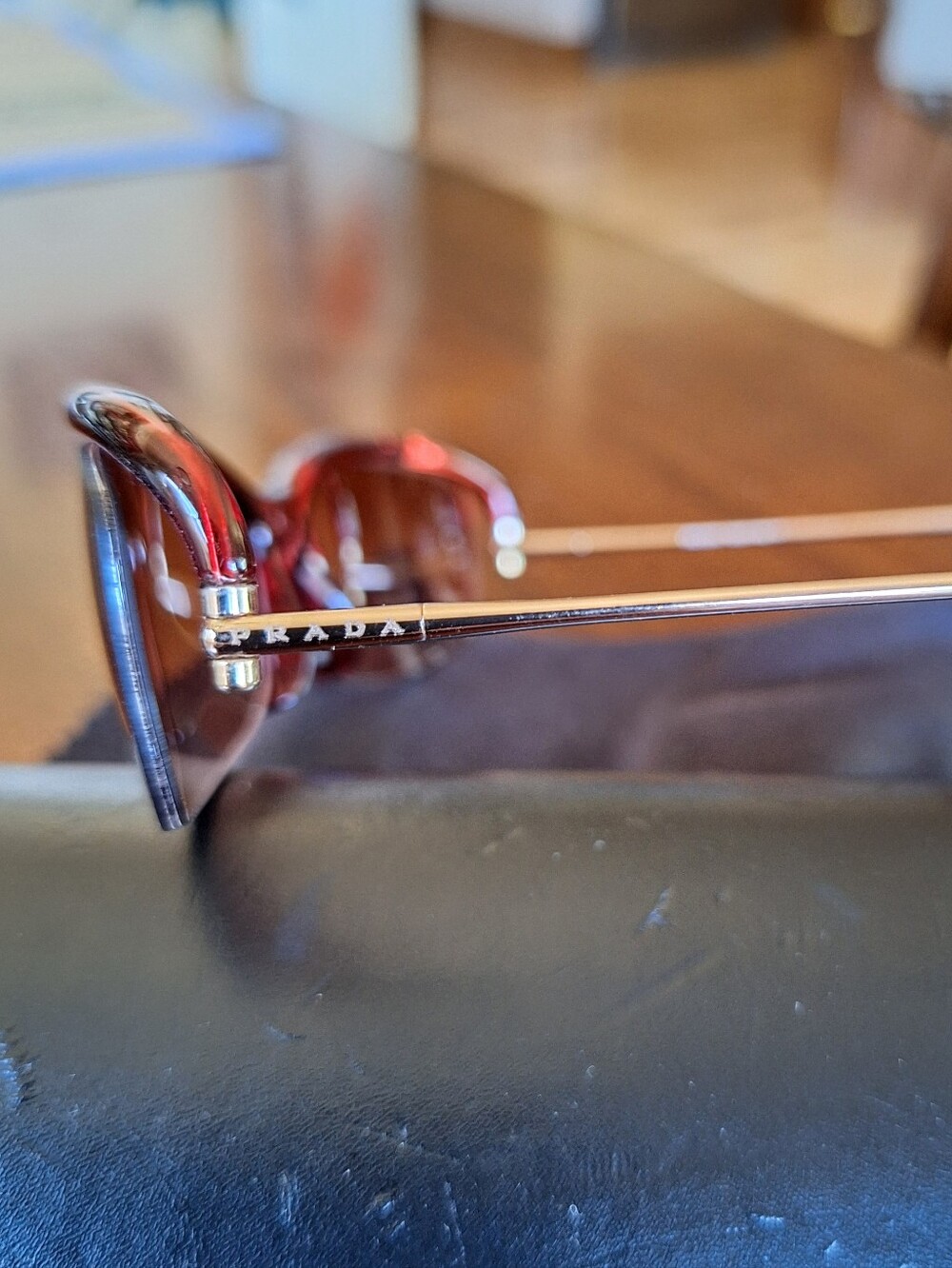 Authentic EUC Prada SPR 13C 6AS-2F1, rare, designer sunglasses - Picture 6 of 13